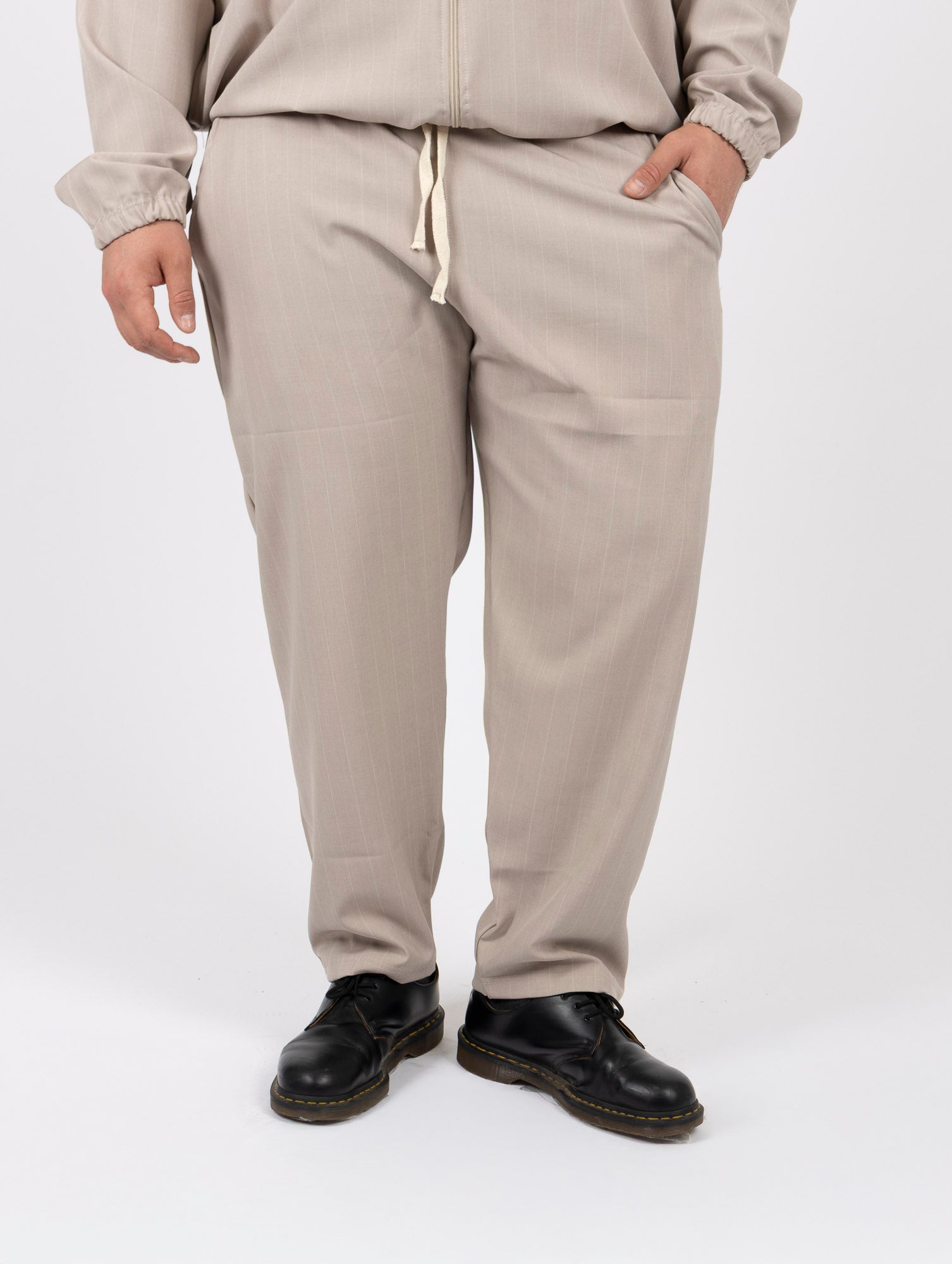 Pantaloni Beige Gessati con Coulisse Uomo Taglie Forti