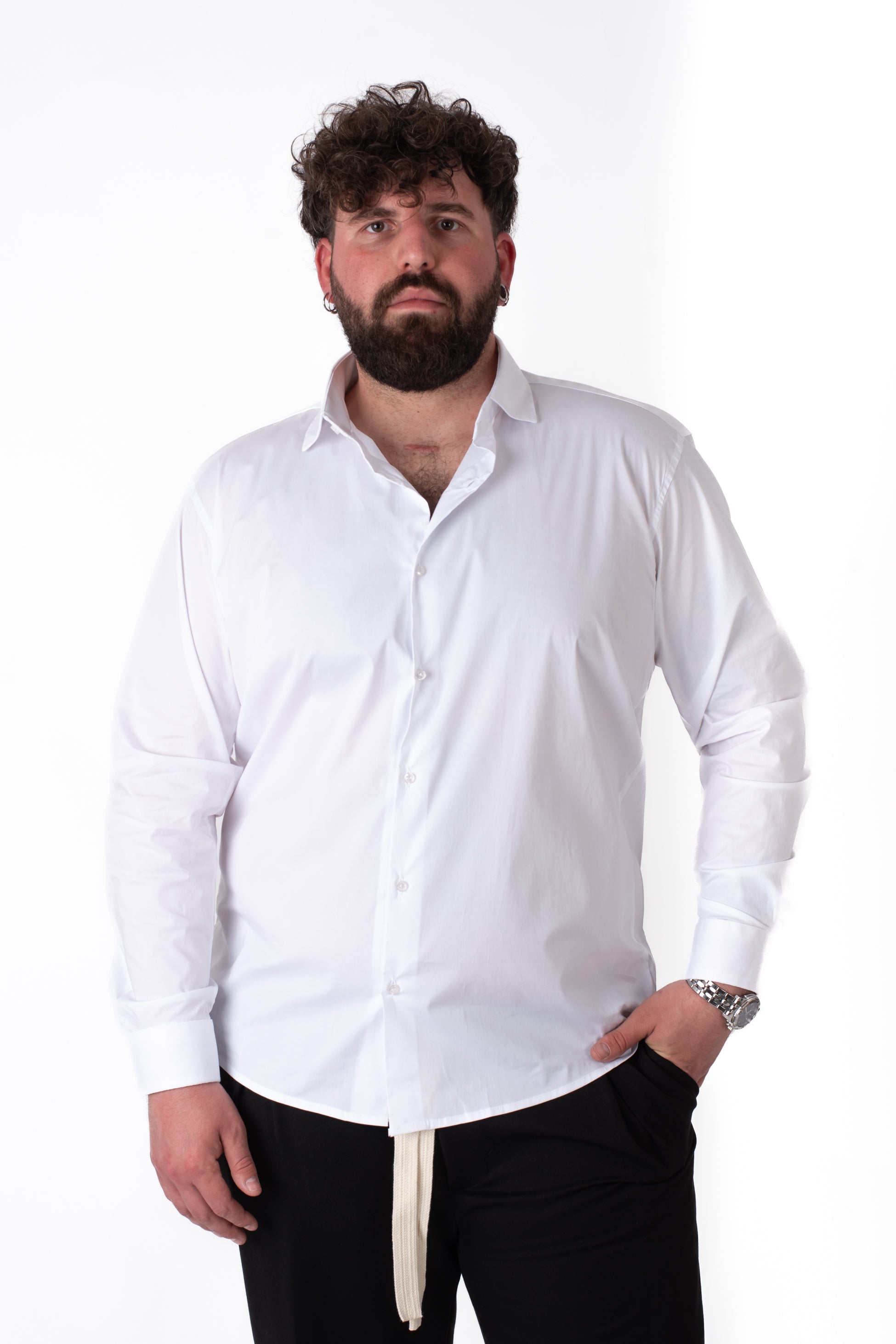 Camicia bianca stretch taglie forti uomo, vista frontale e retro su modello