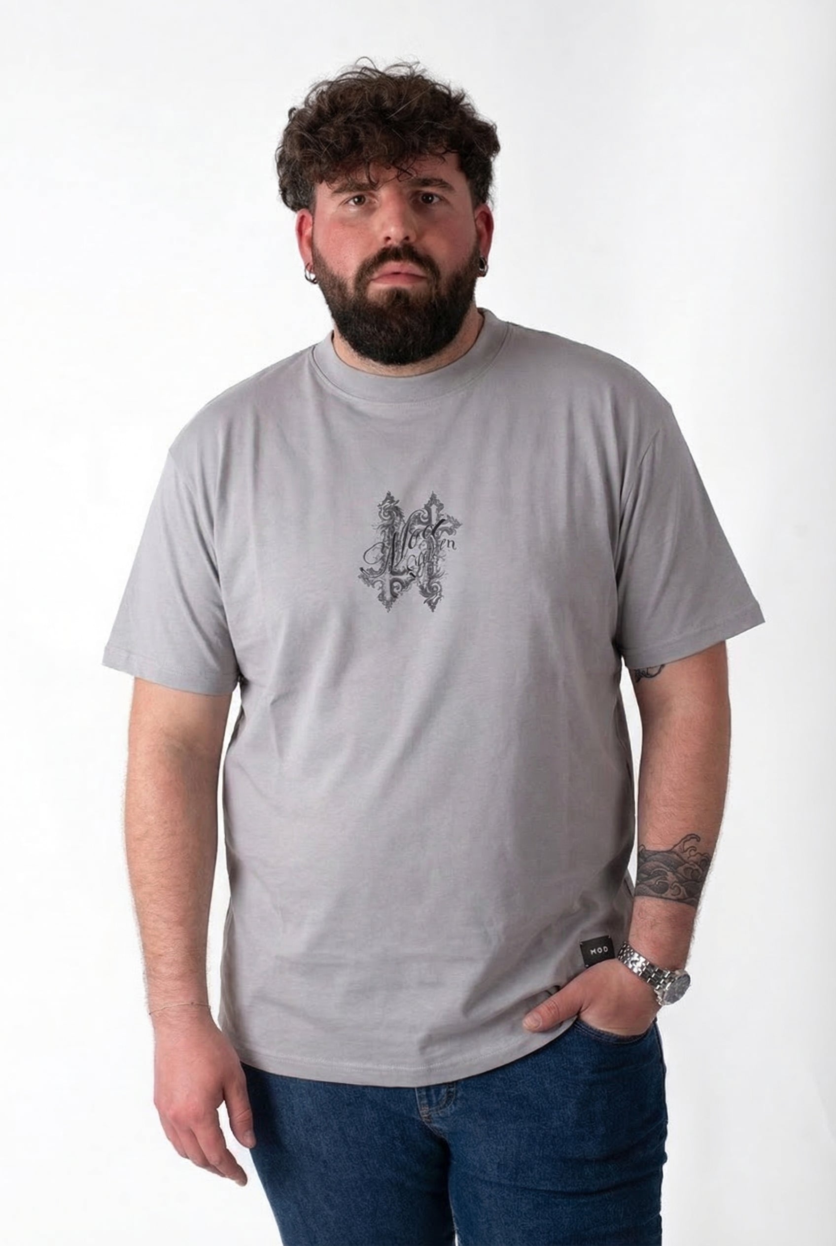 T-Shirt Grigia "Modern" Logo Barocco Uomo Taglie Forti