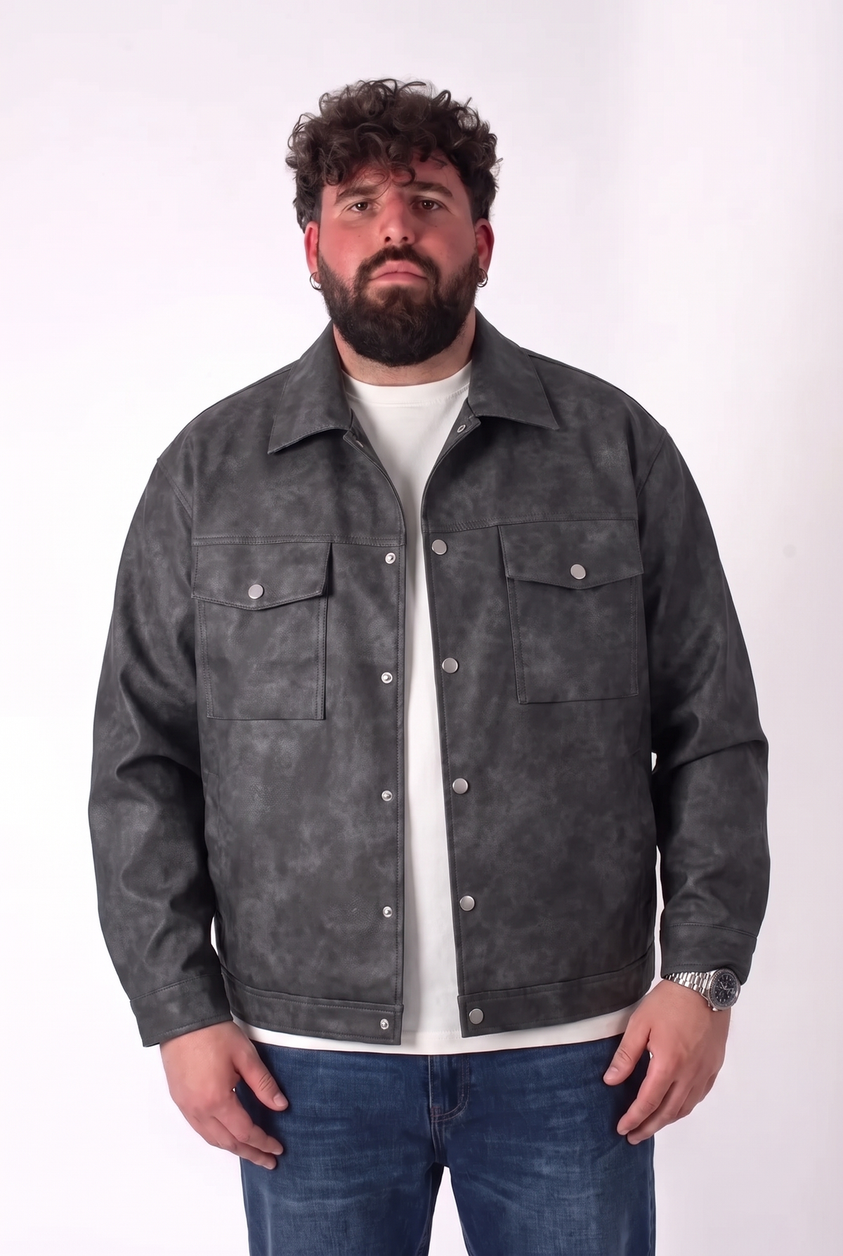 Giacca Hendrix in Ecopelle Grigio Antracite Washed Stile Trucker Uomo Taglie Forti
